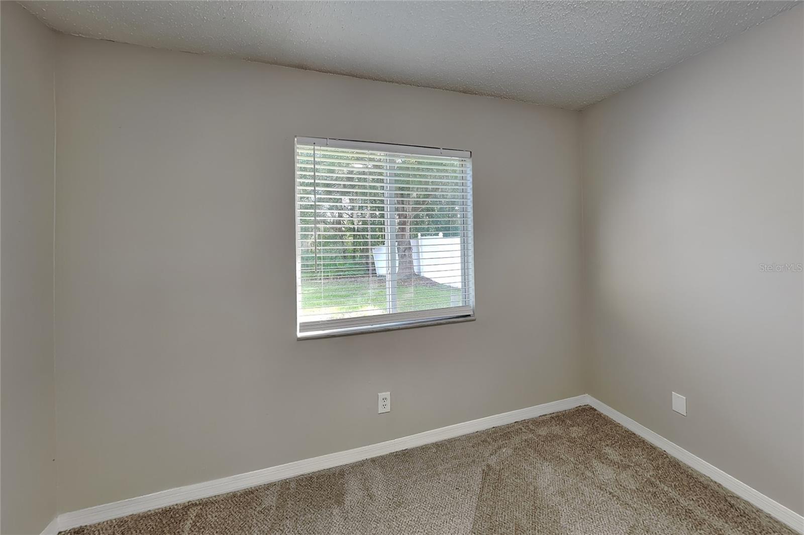 Home in RIVERVIEW — photo 12