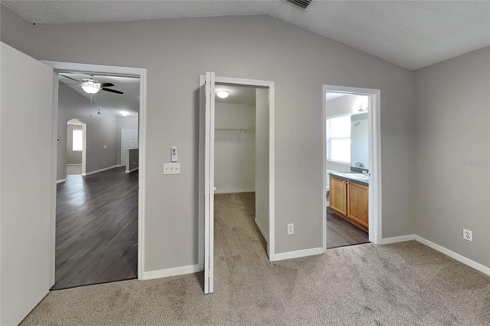 Home in RIVERVIEW — photo 7