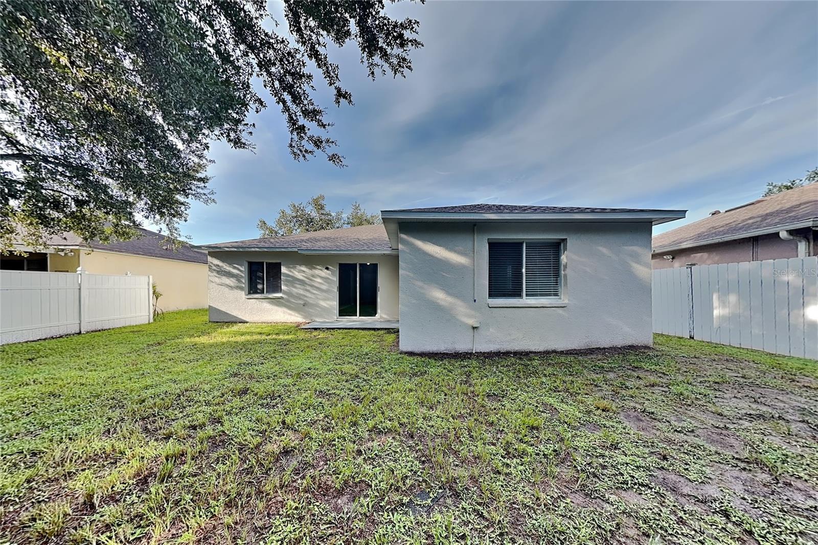 Home in RIVERVIEW — photo 15
