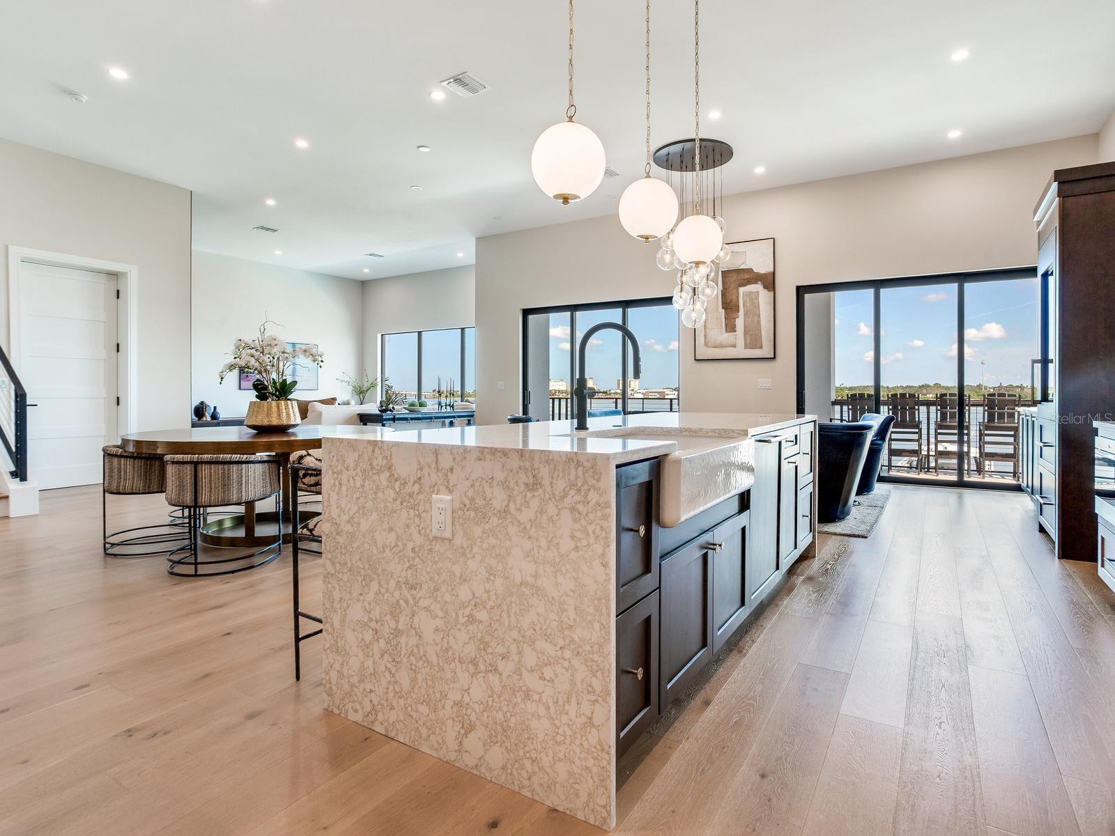 836 BAY POINT DR — photo 17