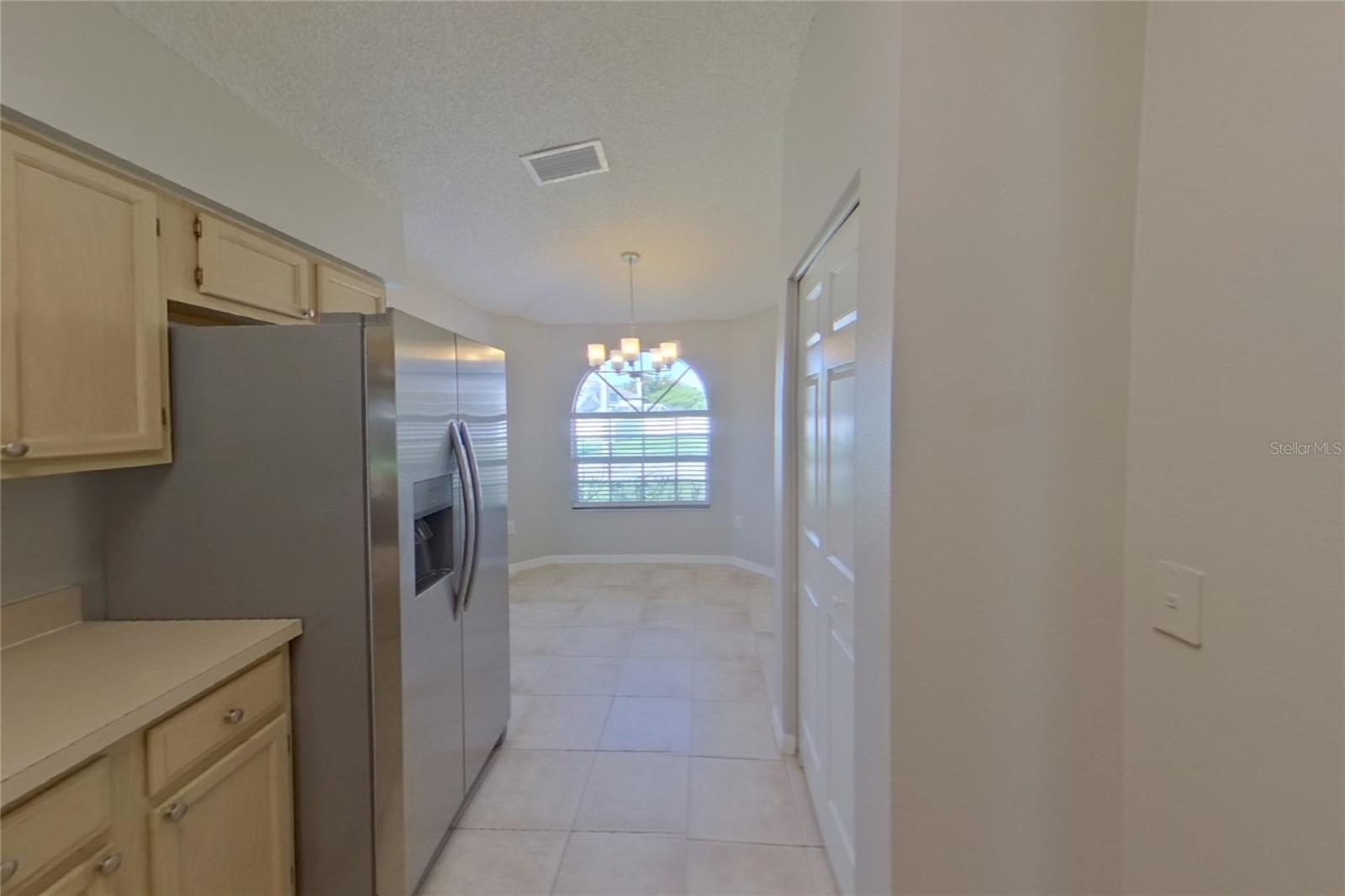 Home in RIVERVIEW — photo 7