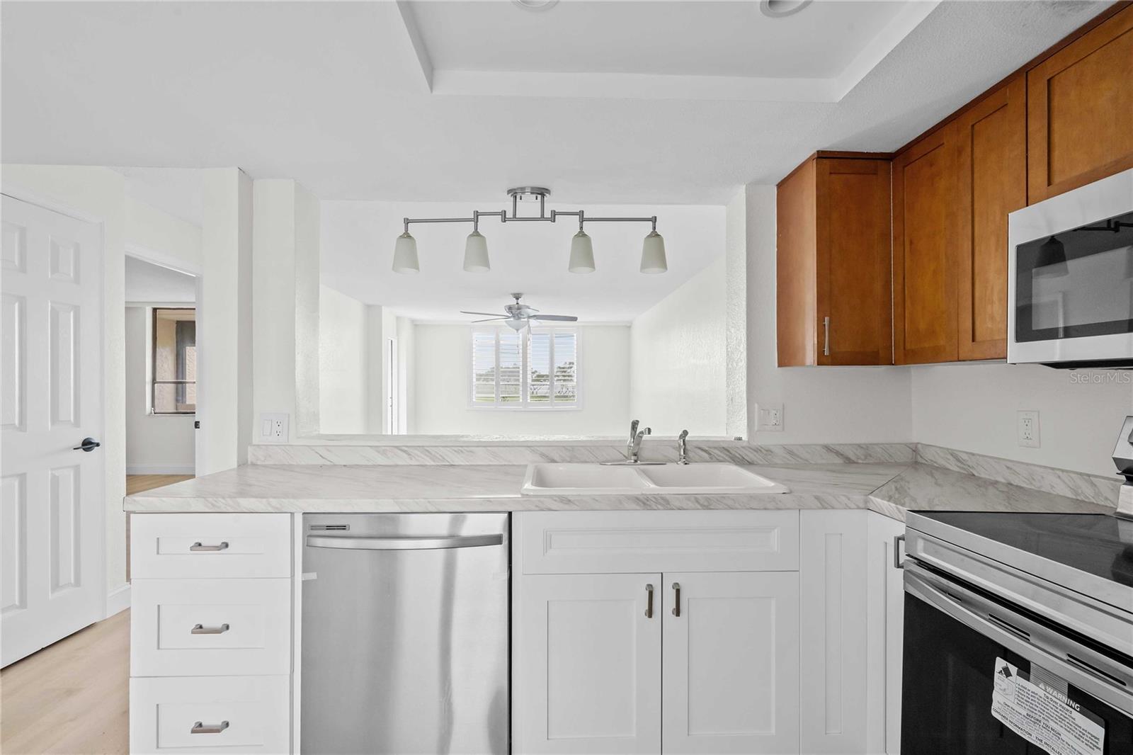 2618 COVE CAY DR #108 — photo 7