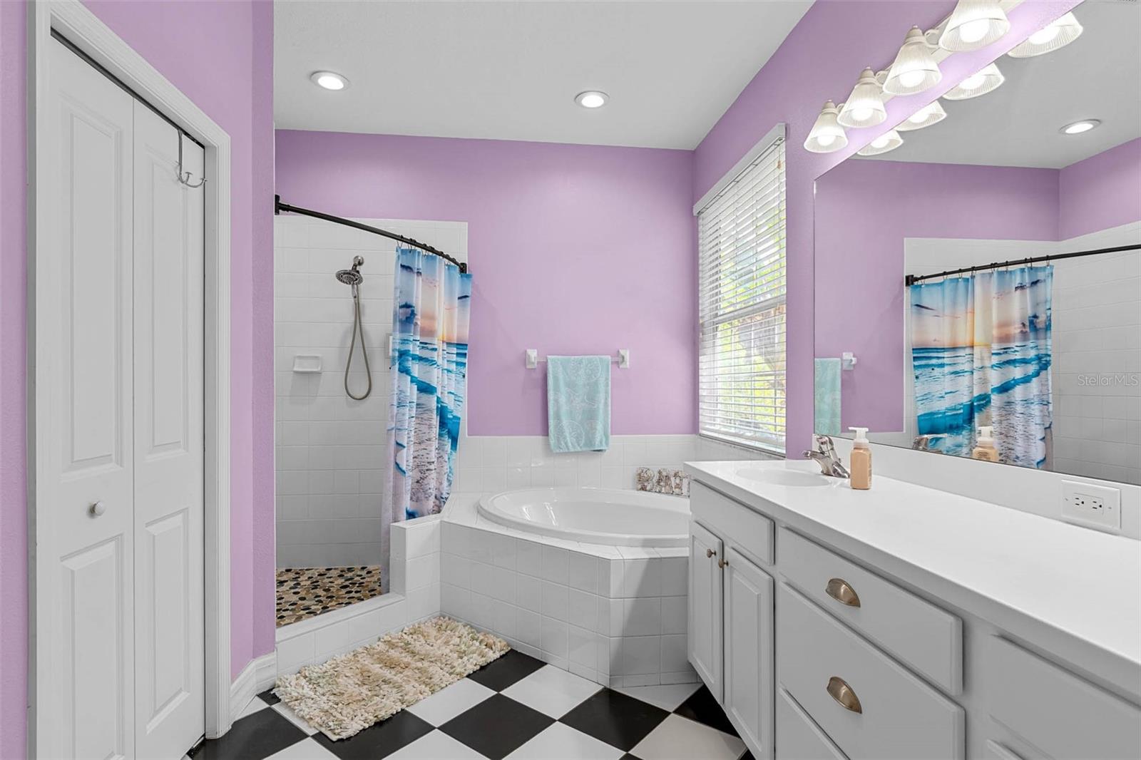 426 SCOTLAND ST — photo 15