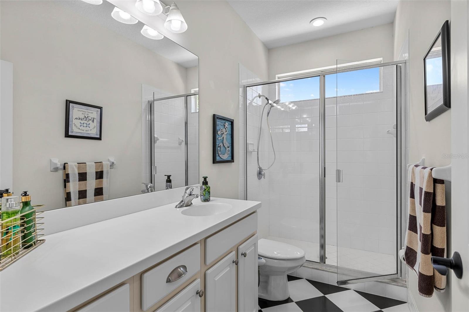 426 SCOTLAND ST — photo 20