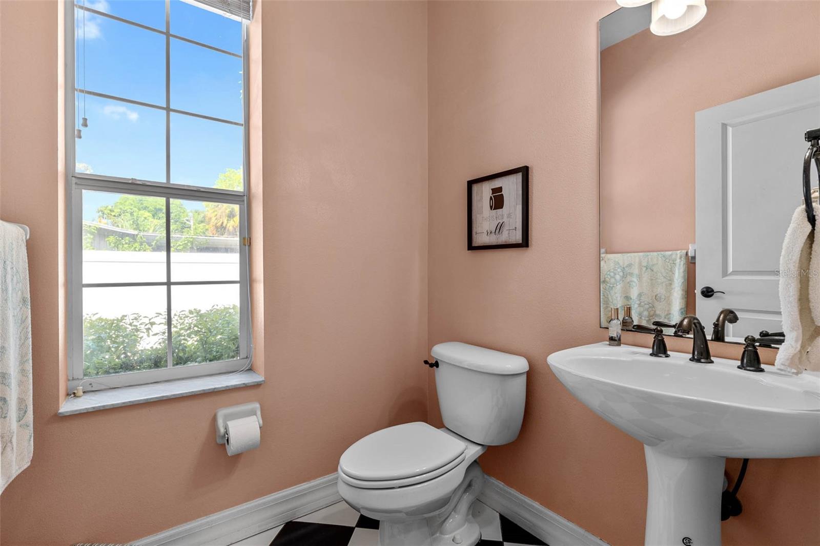 426 SCOTLAND ST — photo 11