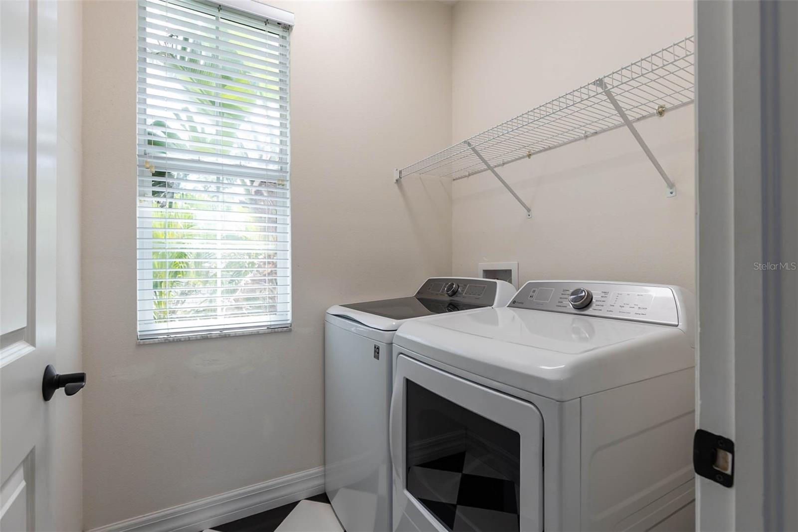 426 SCOTLAND ST — photo 22