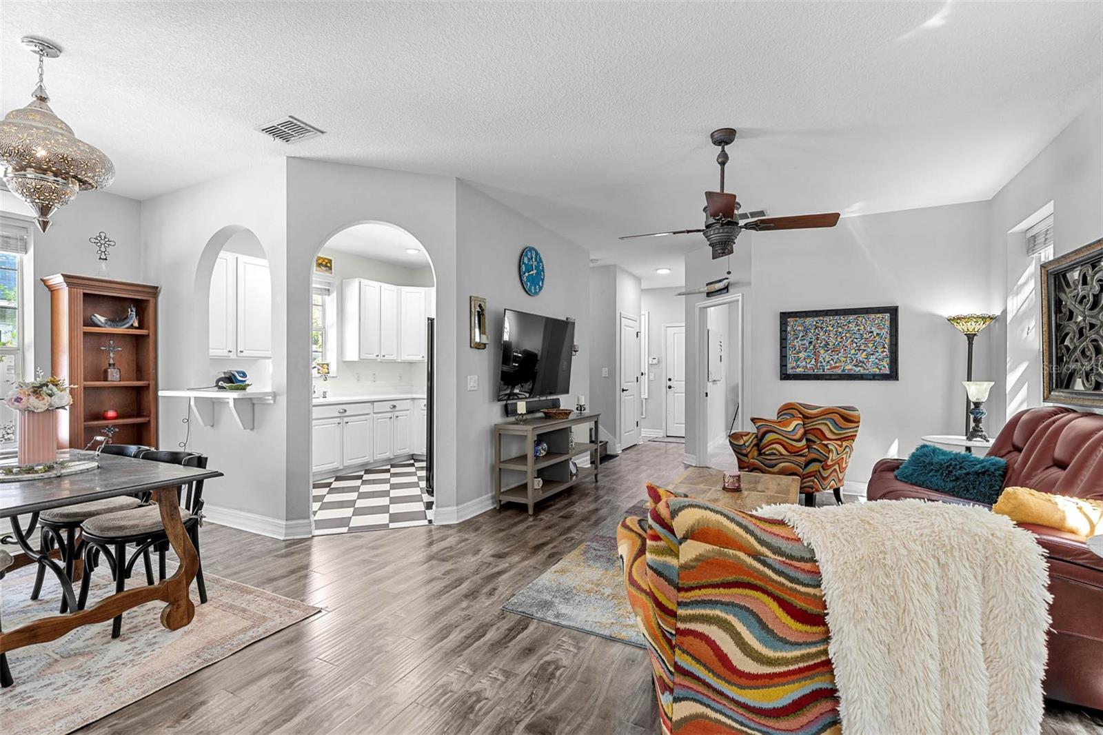 426 SCOTLAND ST — photo 4