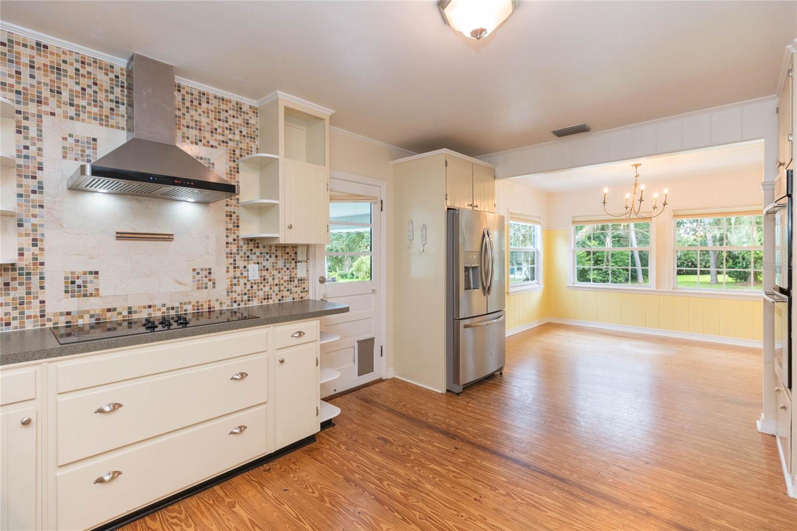 37935 COLEMAN AVE — photo 13
