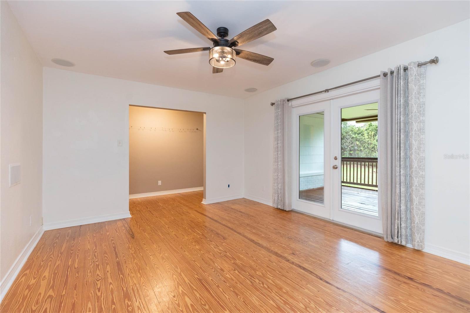 37935 COLEMAN AVE — photo 14