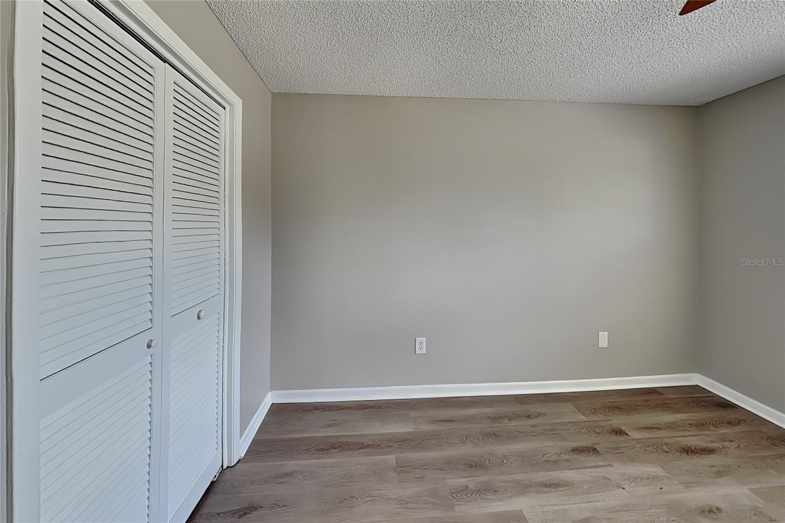 Home in BRANDON — photo 12