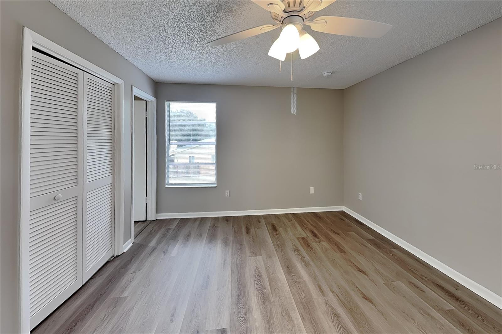 Home in BRANDON — photo 6
