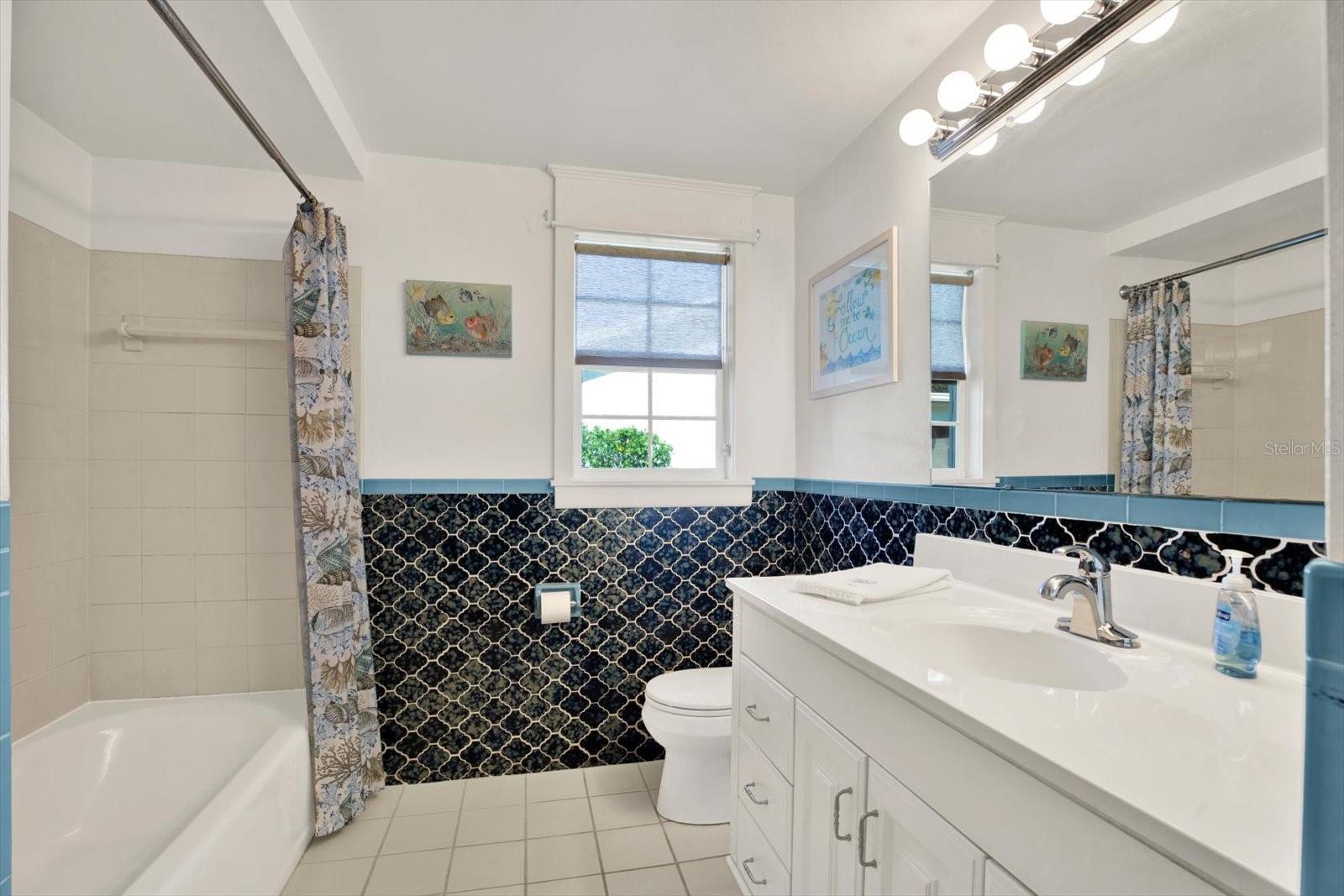 1601 AVOCA DR — photo 20