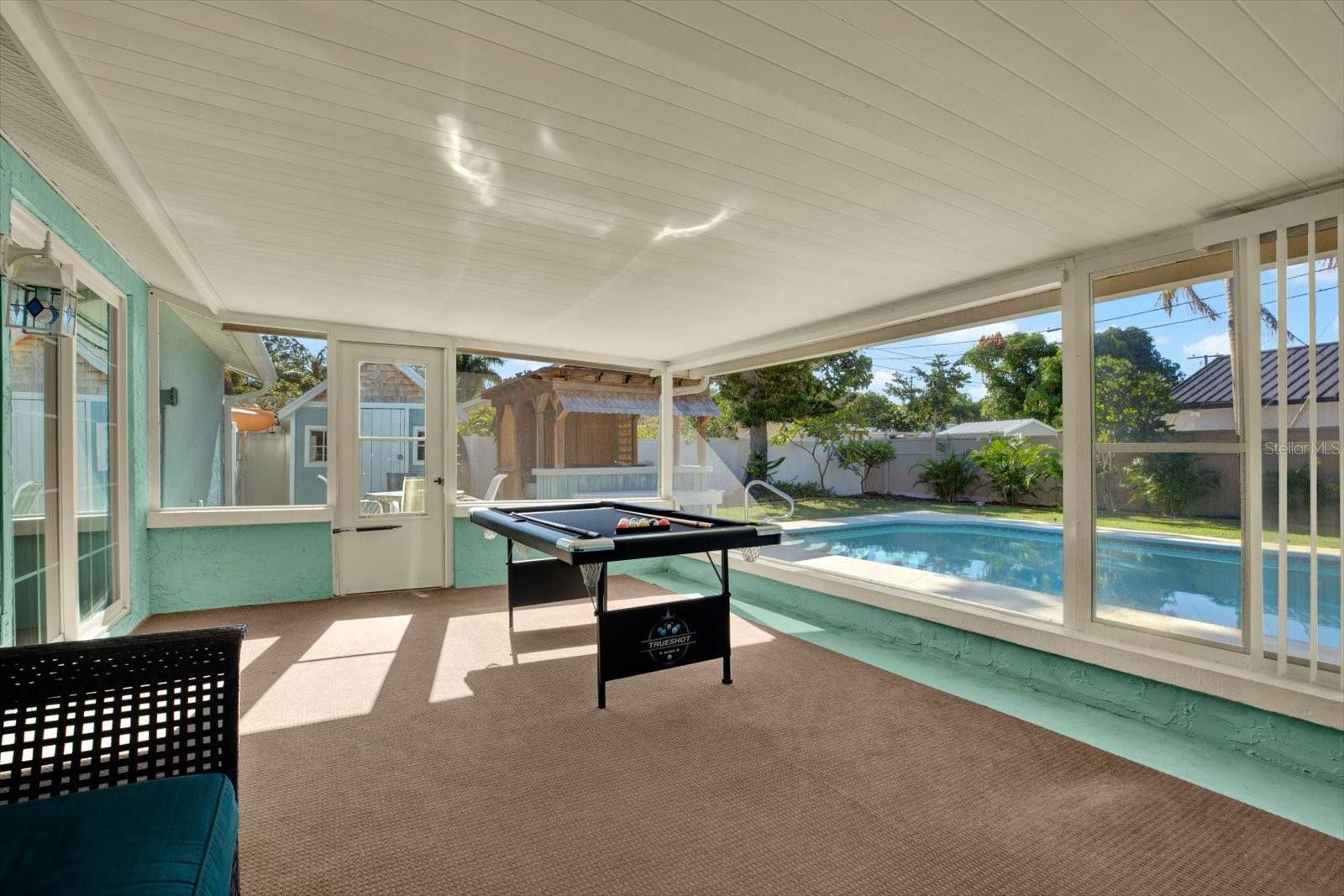 1601 AVOCA DR — photo 25
