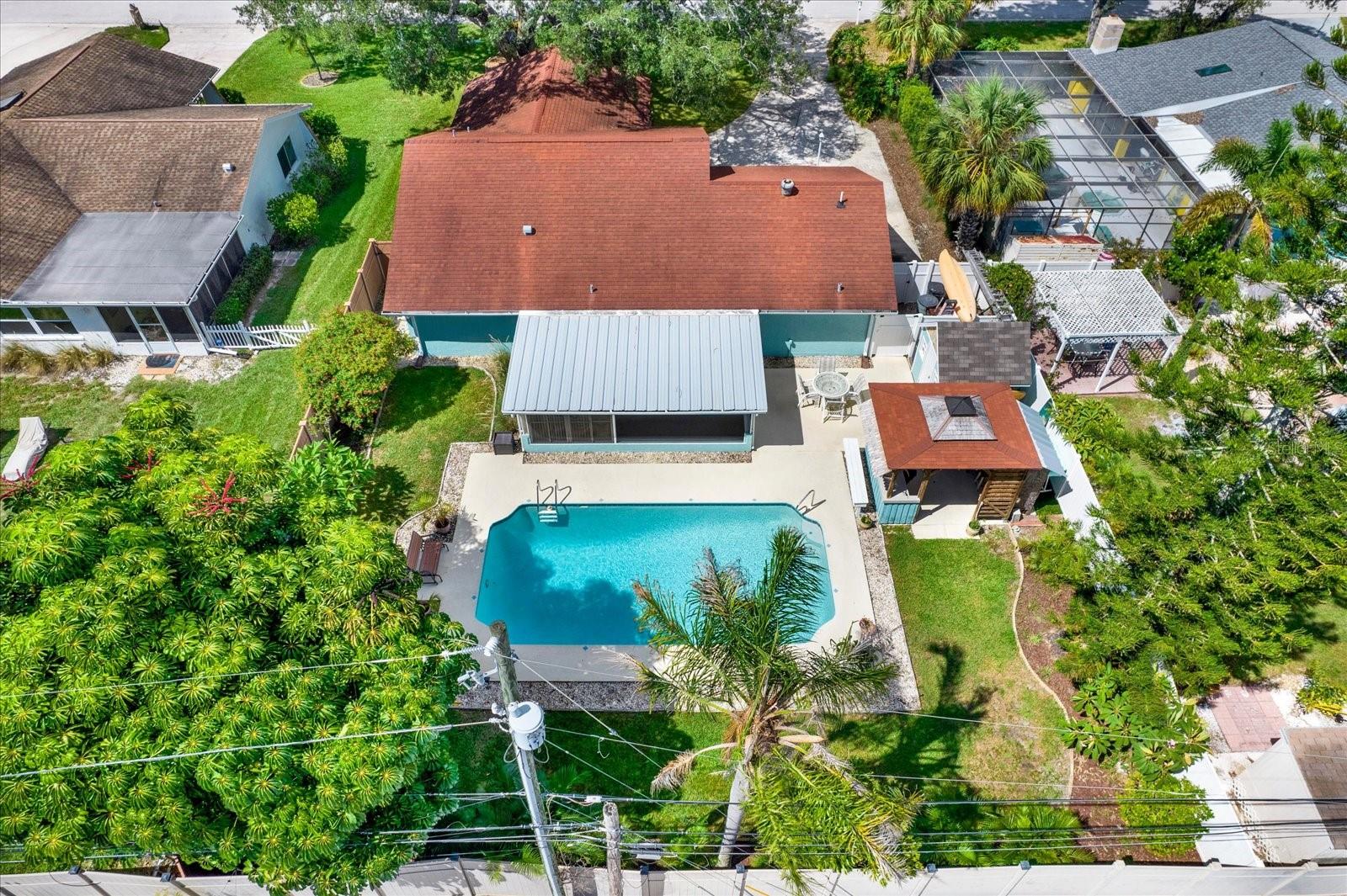 1601 AVOCA DR — photo 4