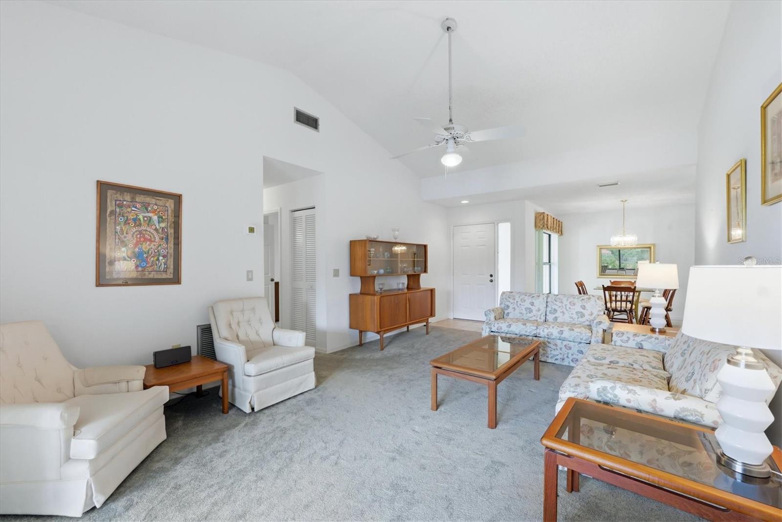 311 PEMBROKE LN N #196 — photo 4