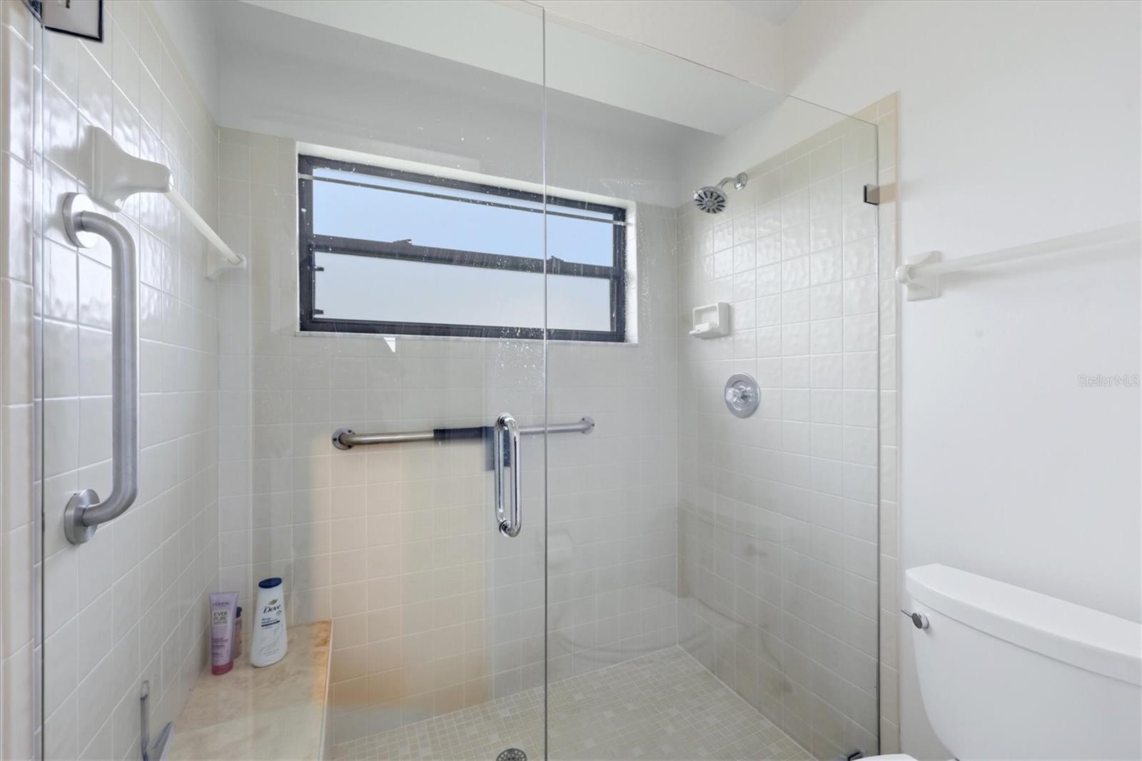 311 PEMBROKE LN N #196 — photo 24