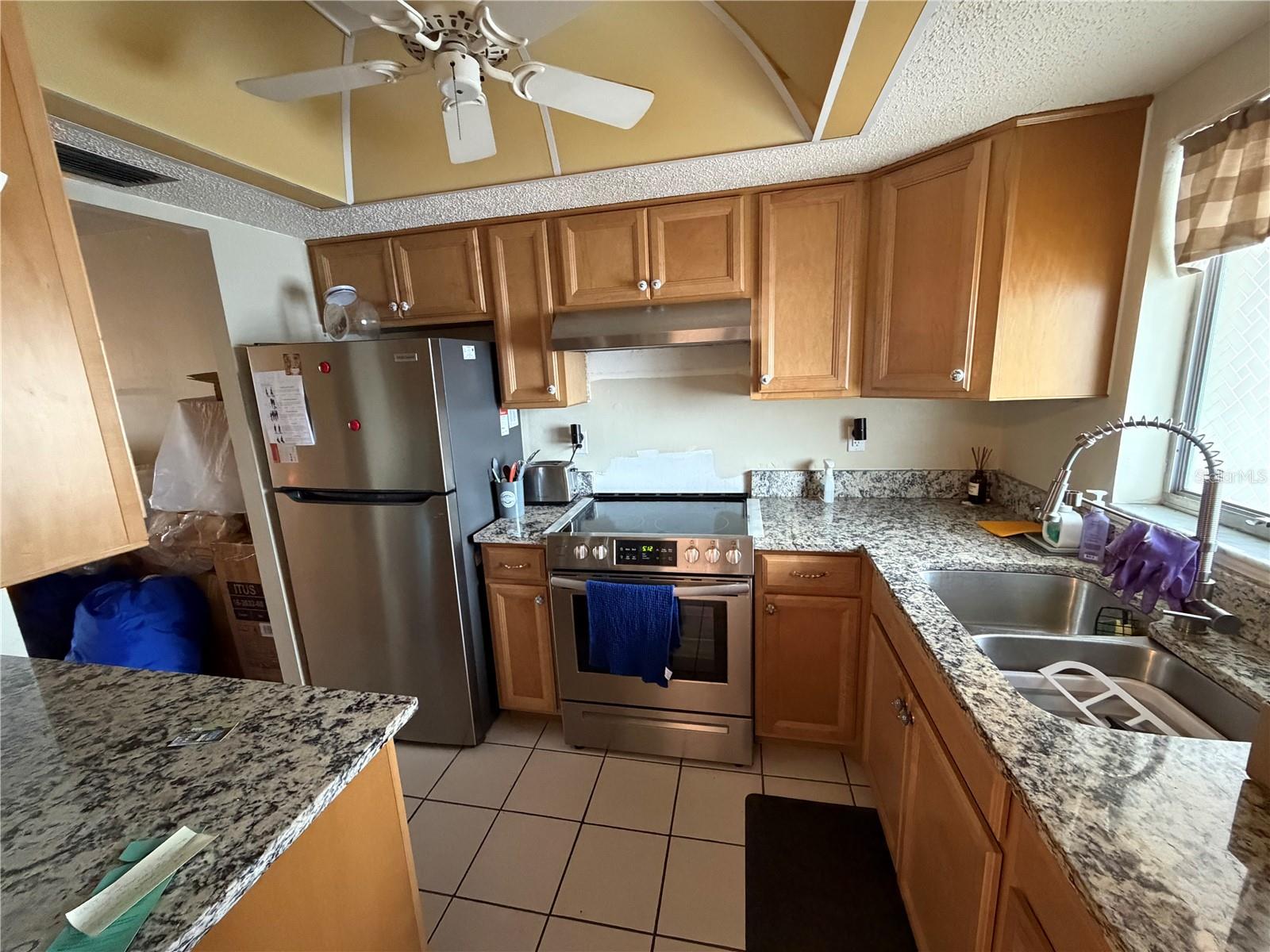 3753 LAKE BAYSHORE DR #305 — photo 2