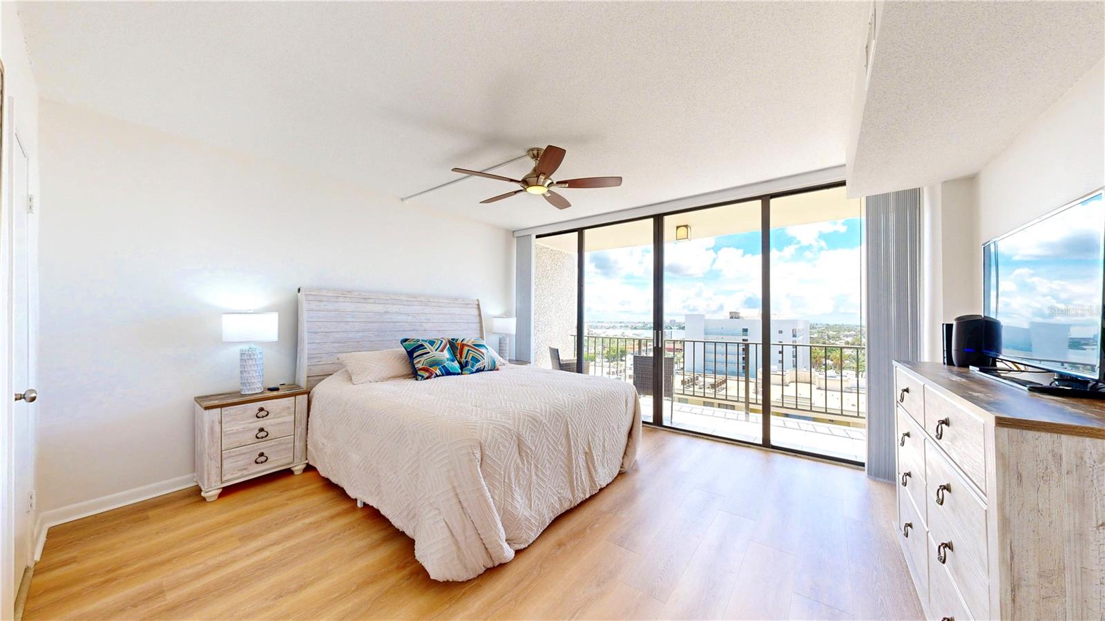 5396 GULF BLVD #909 — photo 29