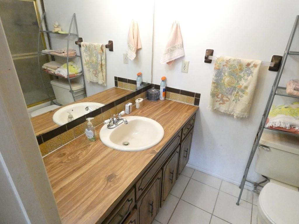 9940 EAGLES POINT CIR #3 — photo 21