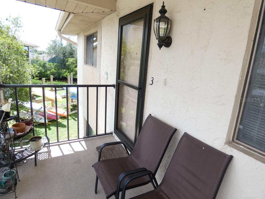 9940 EAGLES POINT CIR #3 — photo 37