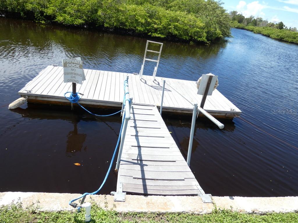 9940 EAGLES POINT CIR #3 — photo 30