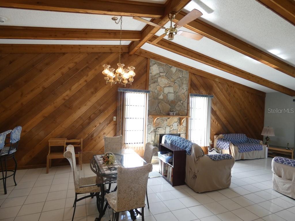 9940 EAGLES POINT CIR #3 — photo 10