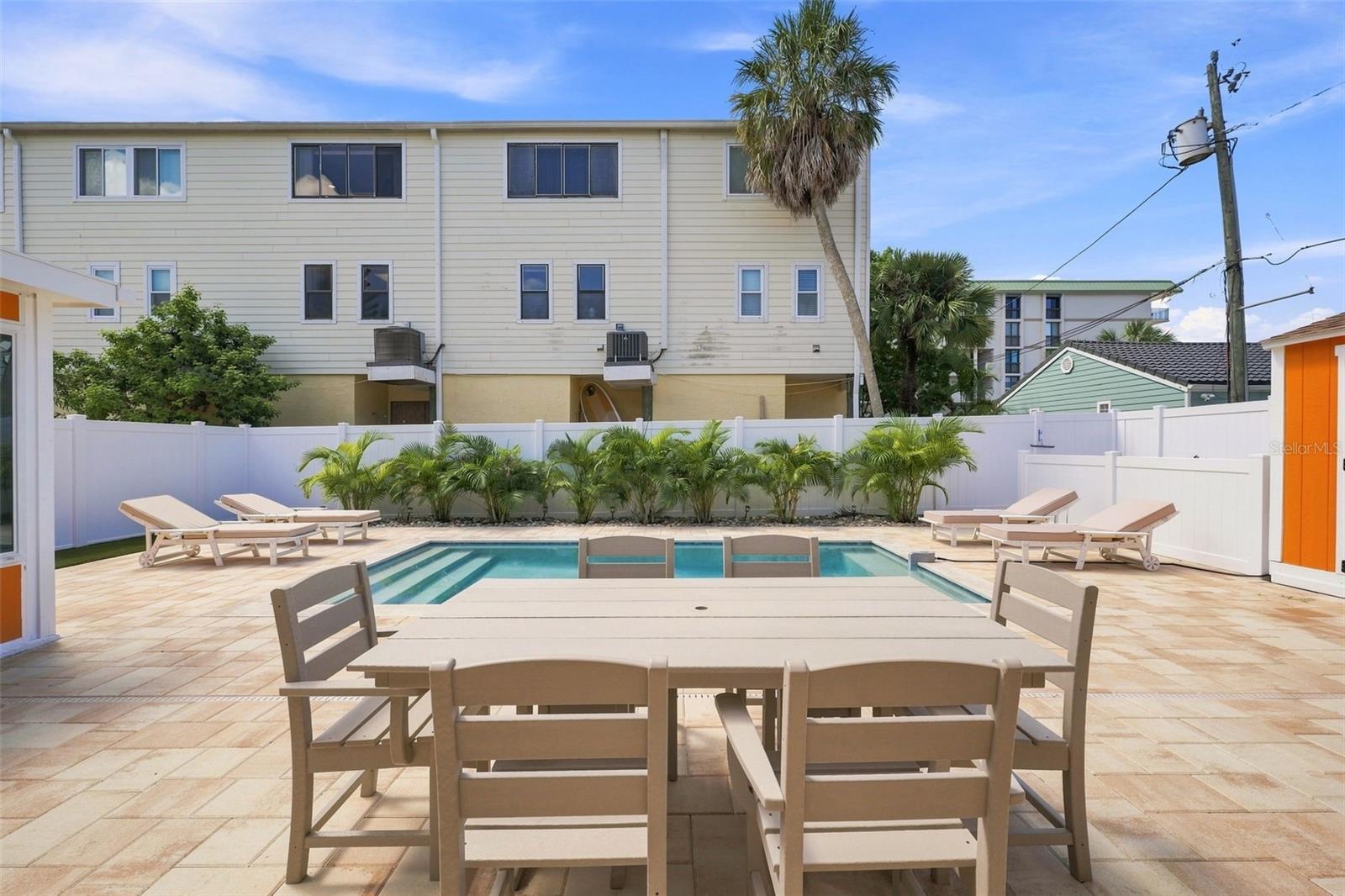 2706 GULF BLVD — photo 43
