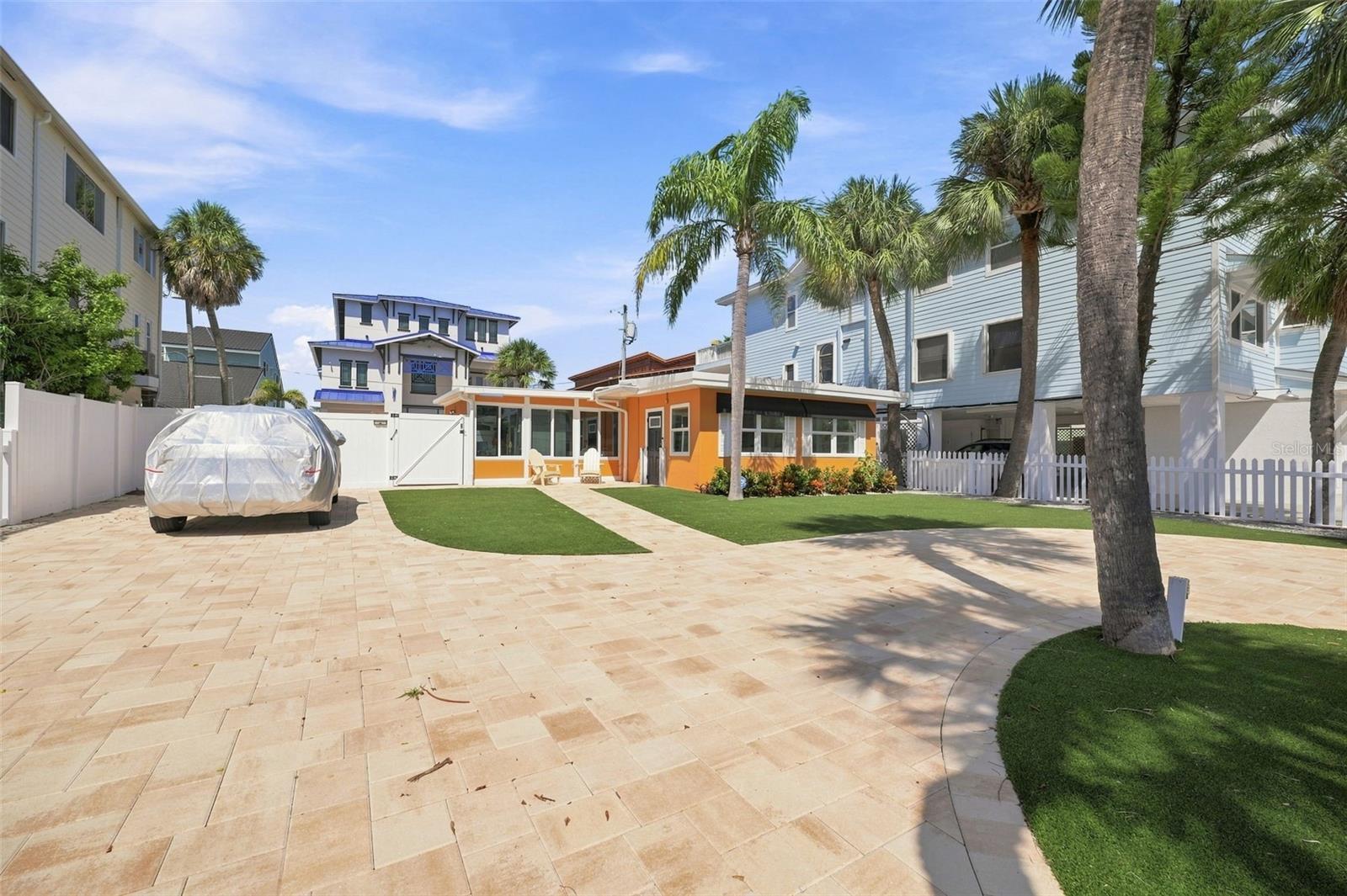 2706 GULF BLVD — photo 4