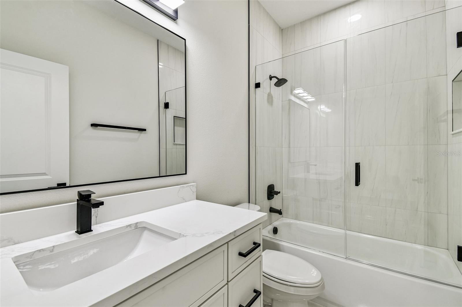 3017 W SPRUCE ST — photo 43