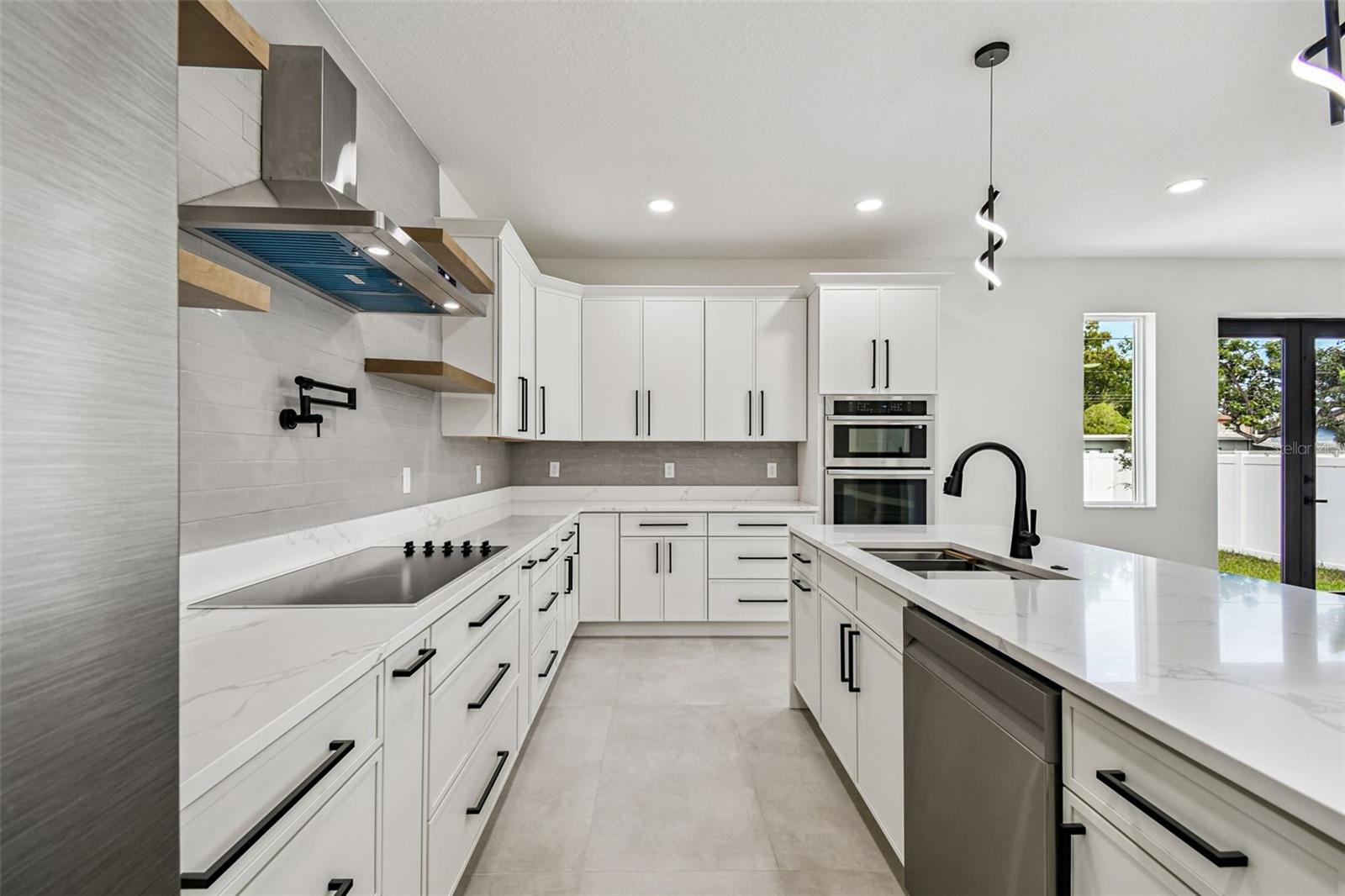 3017 W SPRUCE ST — photo 23