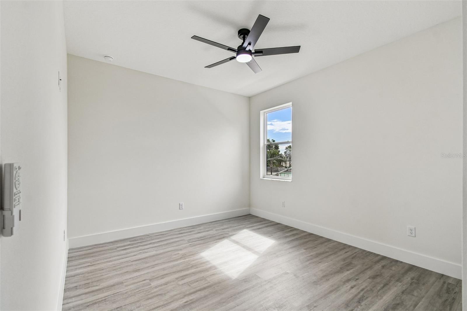 3017 W SPRUCE ST — photo 48