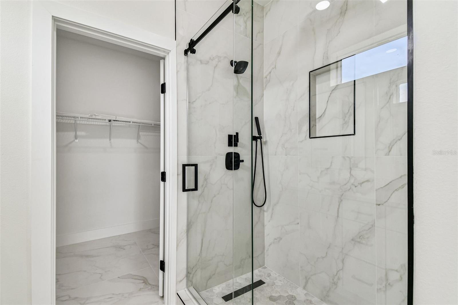 3017 W SPRUCE ST — photo 39