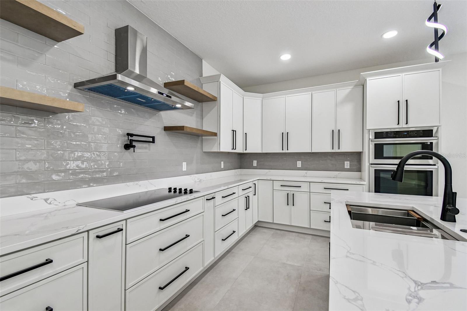 3017 W SPRUCE ST — photo 22