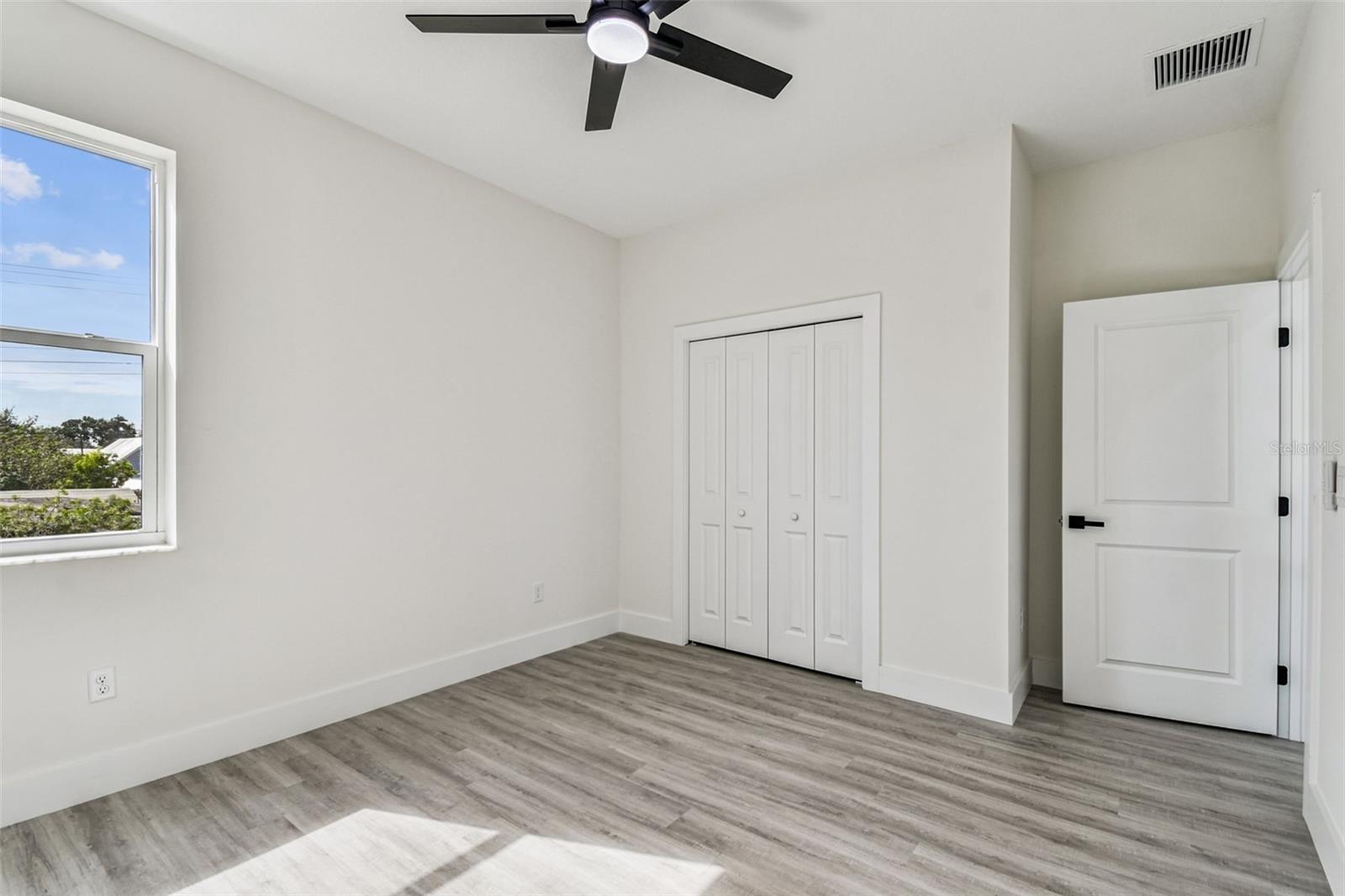3017 W SPRUCE ST — photo 49