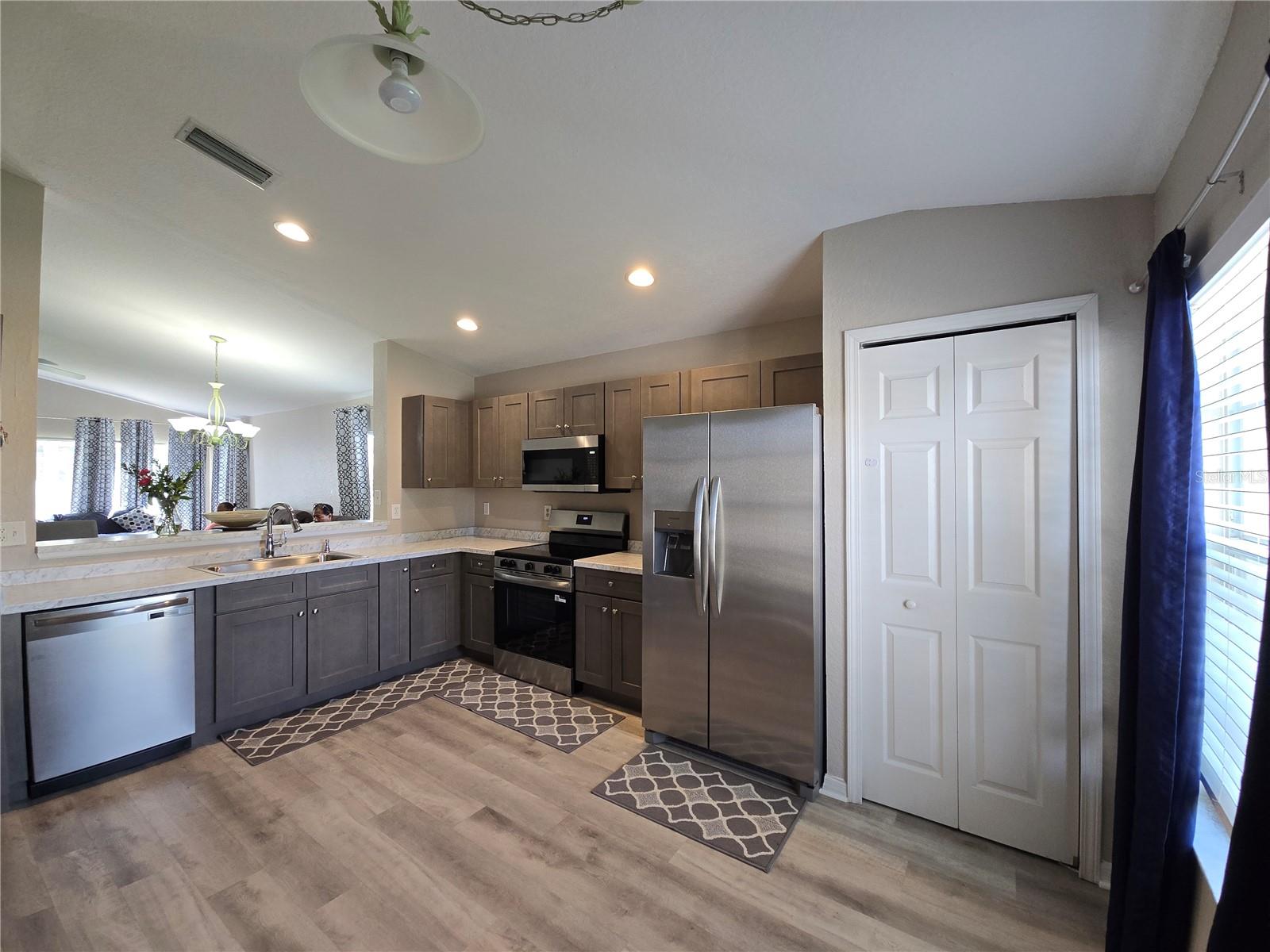 11422 MOUNTAIN BAY DR — photo 3