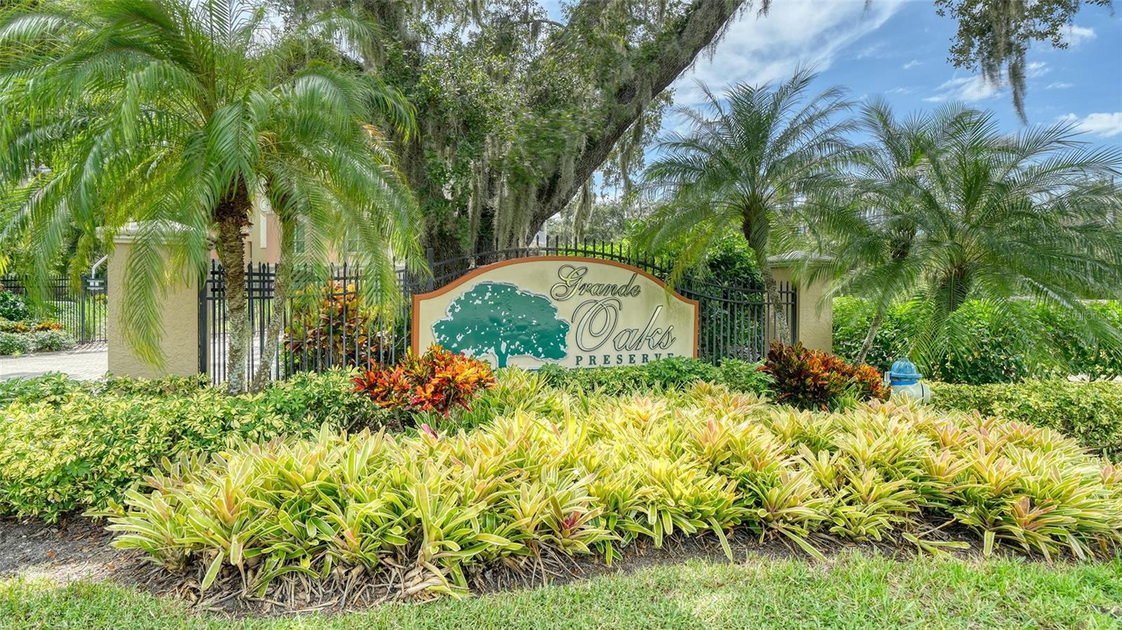 5122 MANORWOOD DR #4B — photo 43