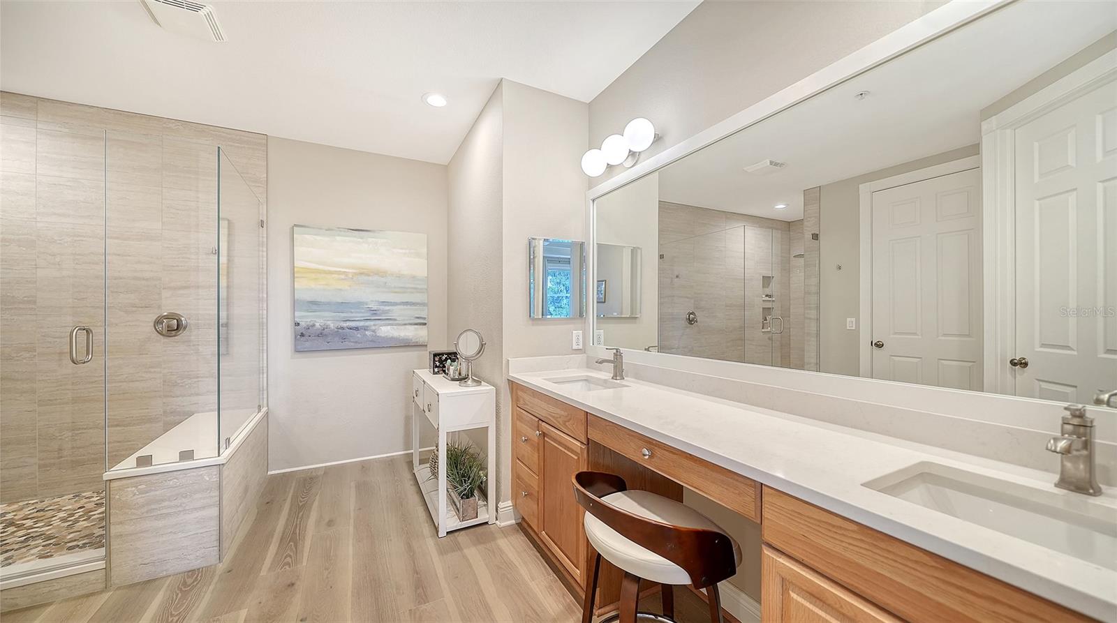 5122 MANORWOOD DR #4B — photo 30