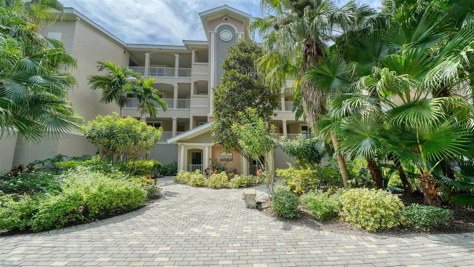 5122 MANORWOOD DR #4B — photo 39