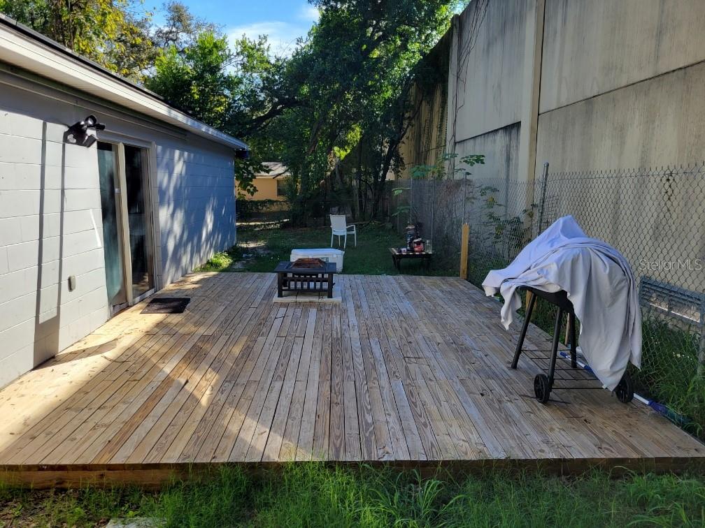 701 E ORCHID AVE — photo 16