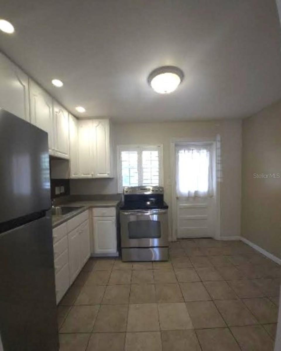 3903 W MORRISON AVE — photo 10