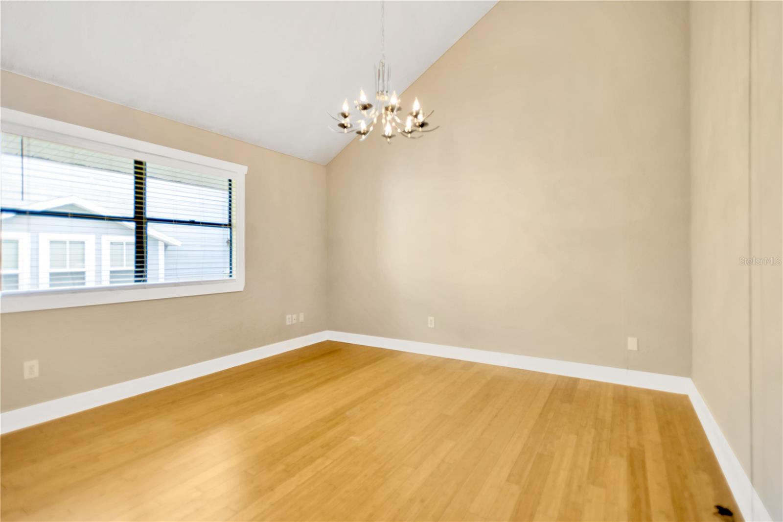 911 S ROME AVE #4 — photo 15