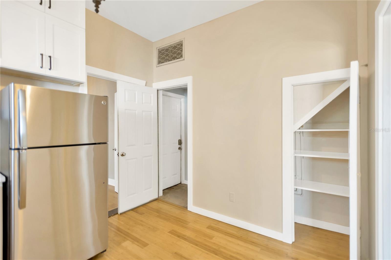 911 S ROME AVE #4 — photo 10