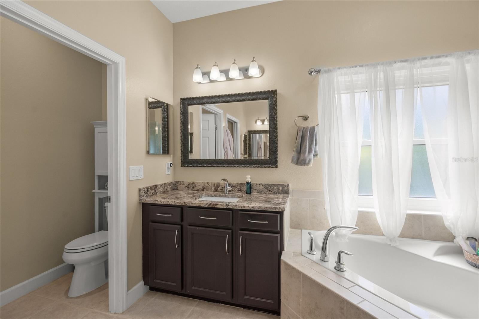 1772 PINYON PINE DR — photo 25