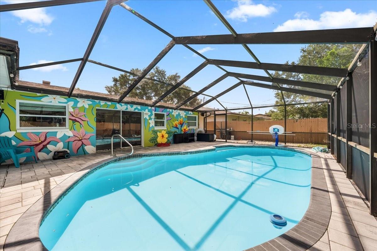 490 E LAKE DR — photo 2