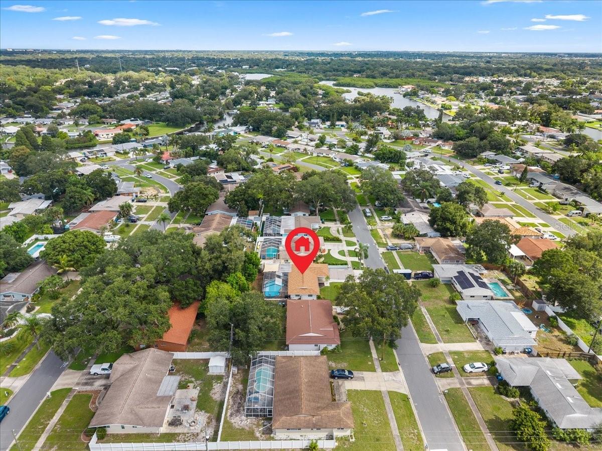 490 E LAKE DR — photo 48