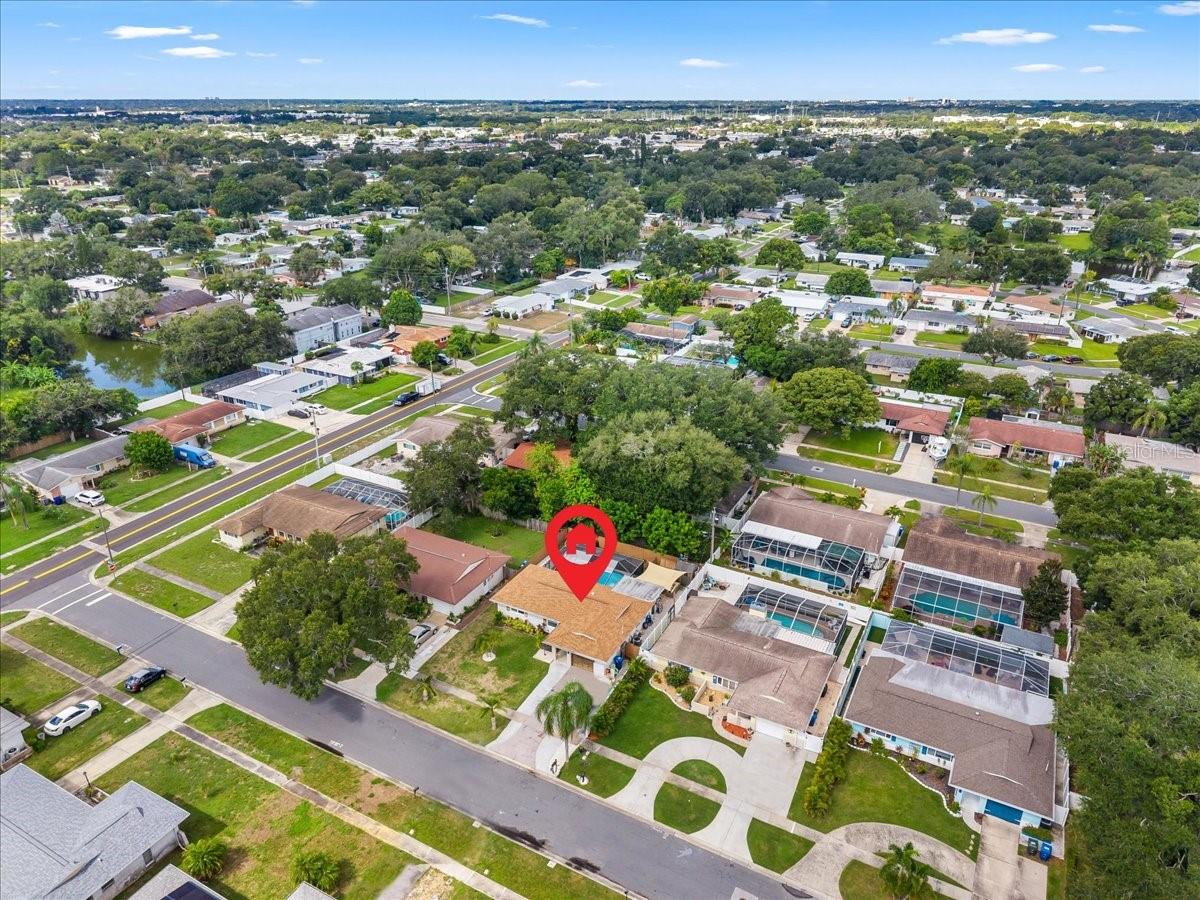 490 E LAKE DR — photo 43