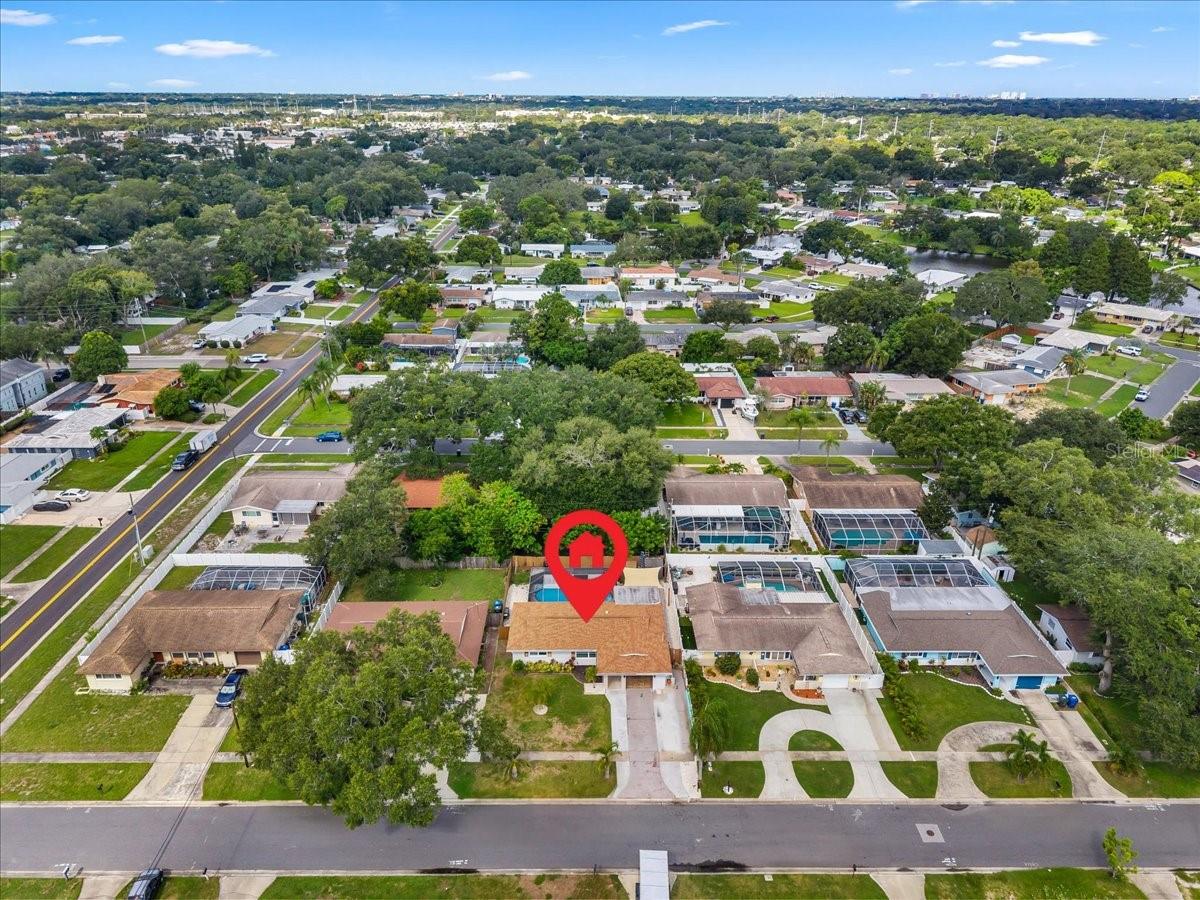 490 E LAKE DR — photo 42