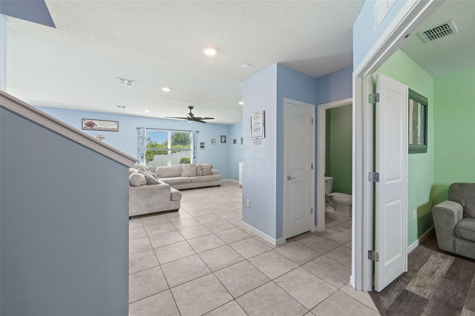 1007 GOLDEN SHINER AVE — photo 4