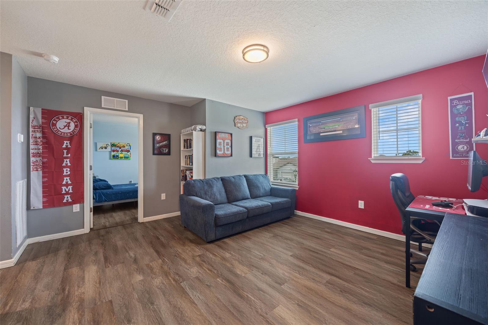 1007 GOLDEN SHINER AVE — photo 31