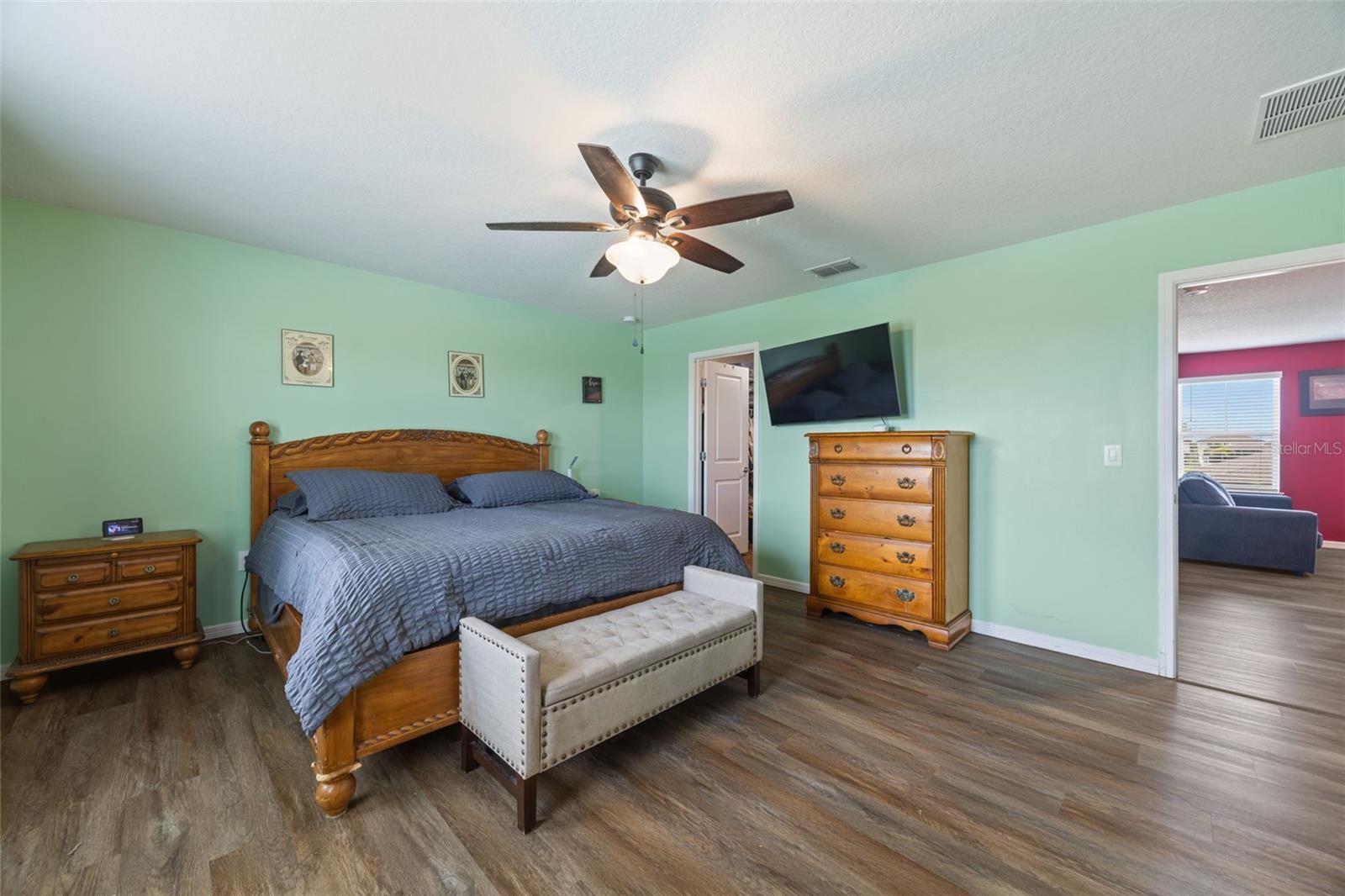 1007 GOLDEN SHINER AVE — photo 35